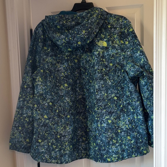 The North Face Blue and Green Hooded Rain Jacket - Picture 2 of 3